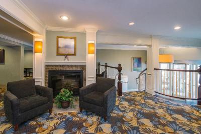 Holiday Inn Express and Suites Merrimack