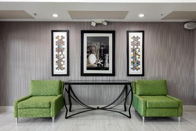 Holiday Inn Express and Suites Milton East I 10