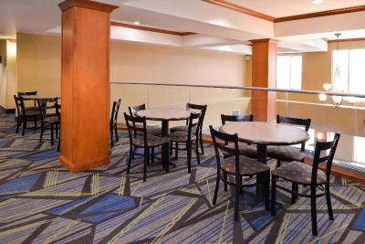 Holiday Inn Express and Suites Nampa Idaho Center