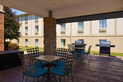 Candlewood Suites Bloomington Normal