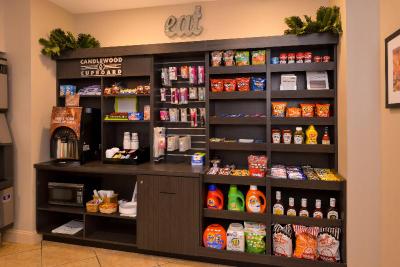 Candlewood Suites Bloomington Normal