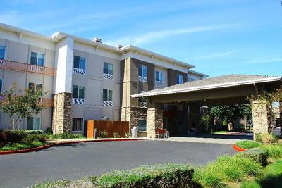 Holiday Inn Express & Sts Napa Valley-American Cyn
