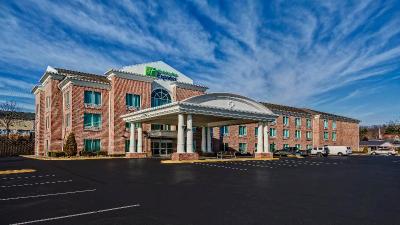 Holiday Inn Express and Suites London