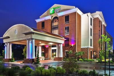 Holiday Inn Express and Suites Atlanta Cumming