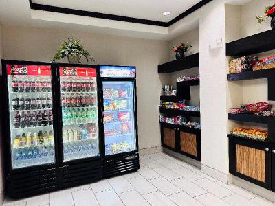 Holiday Inn Express & Suites Houston East Baytown