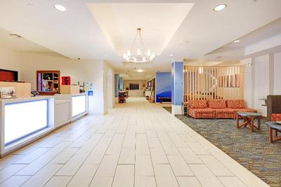 Holiday Inn Express and Suites Burleson Ft. Worth