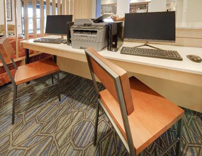 Holiday Inn Express and Suites Burleson Ft. Worth