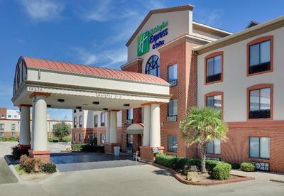 Holiday Inn Express and Suites Burleson Ft. Worth