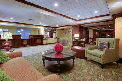 Holiday Inn Express and Suites Charleston Ashley P