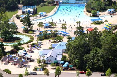 Holiday Inn Express and Suites Charleston North