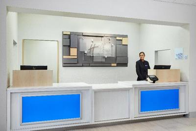 Holiday Inn Express and Suites Port Richey