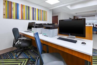 Holiday Inn Express & Suites Dayton South Franklin