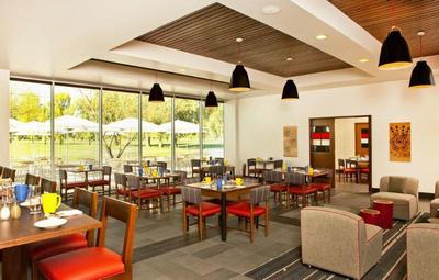 Four Points by Sheraton at Phoenix Mesa Gateway Ap