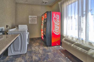 Holiday Inn Express and Suites Lubbock South