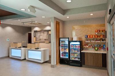 Holiday Inn Express and Suites Scott Lafayette Wes