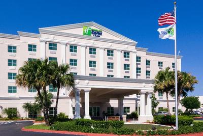 Holiday Inn Express and Suites Miami Kendall