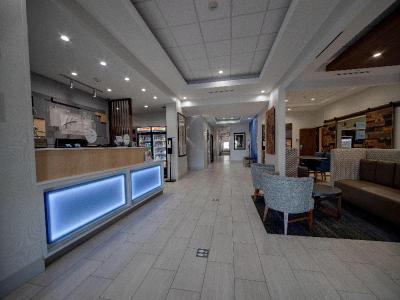 Holiday Inn Express and Suites Oklahoma City West