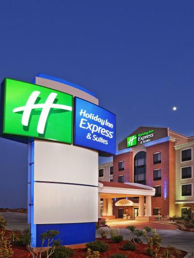 Holiday Inn Express and Suites Oklahoma City West