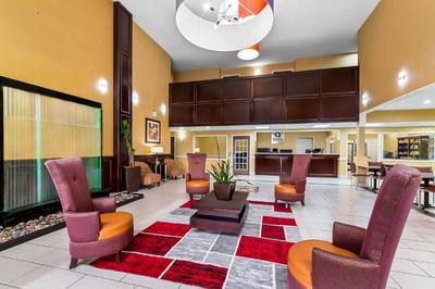 Quality Inn & Suites Airport North - Stone Oak