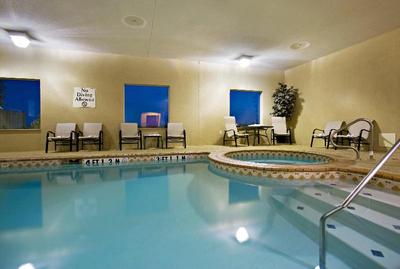 Holiday Inn Express & Suites Sweetwater