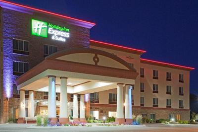 Holiday Inn Express and Suites Wausau