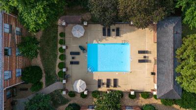 Holiday Inn Express and Suites Raleigh North Wake