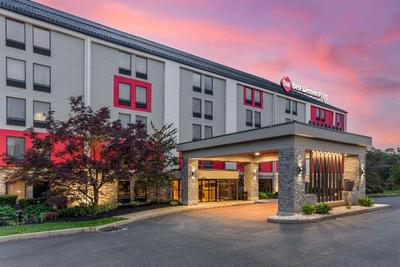 Best Western Plus Heritage Rail Inn & Suites