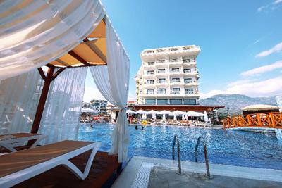 Sey Beach Hotel & Spa