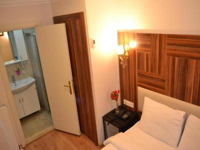 New Fatih Hotel