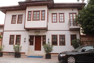 Minyon Hotel