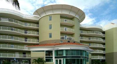 Crystal Palm Beach Resort