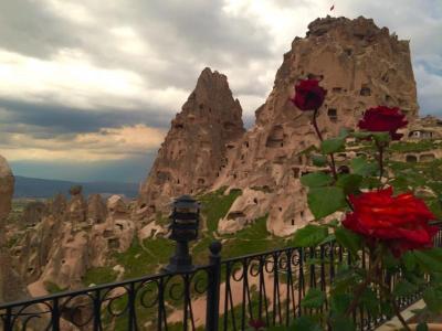 Caldera Cave Hotel