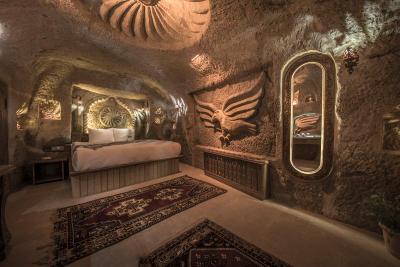 Kapadokya Hill Hotel Spa (+12)