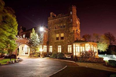 Tarrytown House Estate