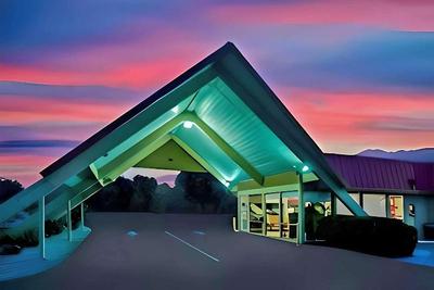 Travelodge by Wyndham Red Bluff South of Redding