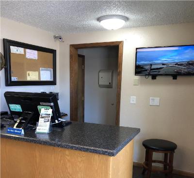 Super 8 by Wyndham Florence OR