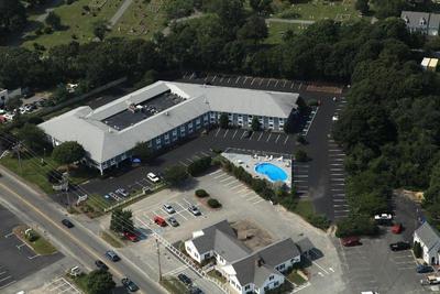 Ambassador Inn Suites