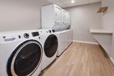 Staybridge Suites - Pittsburgh Airport