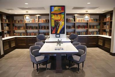 Hotel Indigo Naperville Riverwalk