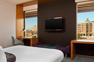 Aloft Richmond West