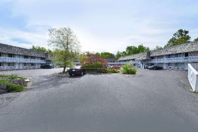 Travelodge by Wyndham Mackinaw City