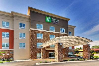 Holiday Inn Express Suites Ithaca