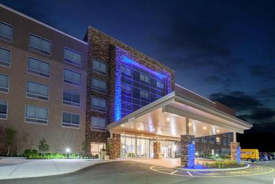 Holiday Inn Express Suites Indianapolis Ne Noblesv