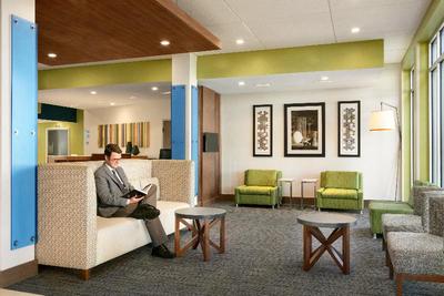 Holiday Inn Express Suites Salisbury