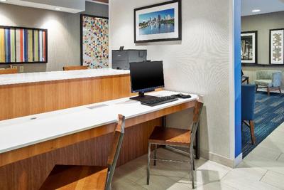 Holiday Inn Express Suites Rochester Webster
