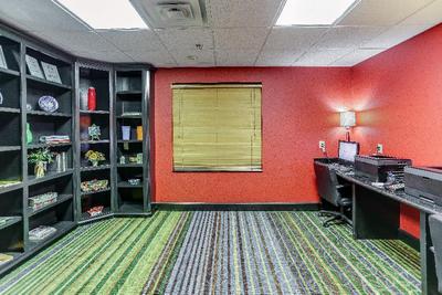 Holiday Inn Express Suites Huntsville