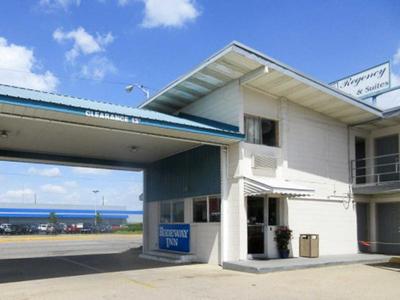 Highway Inn