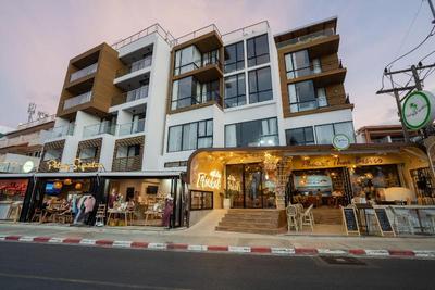 Patong Signature Boutique Hotel