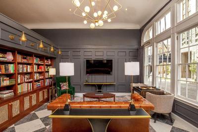 The Virginian Lynchburg, Curio Collection by Hilto