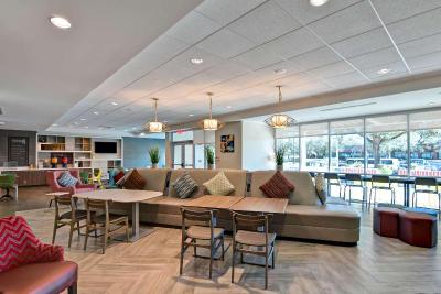 Home2 Suites Tampa Usf Near Busch Gardens